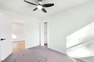 17 Minns Ave, Wayne, NJ 07470 - Photo 11