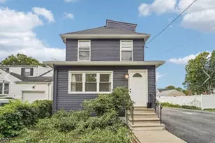 526 Faitoute Ave, Roselle Park, NJ 07204 - Photo 1