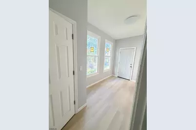 34 Tichenor Ter, Irvington, NJ 07111 - Photo 5