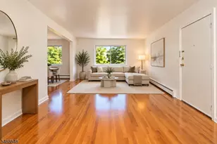 1462A River Rd, Edgewater, NJ 07020 - Photo 1