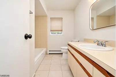 1462A River Rd #1, Edgewater, NJ 07020 - Photo 7