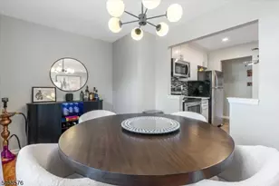 100 Pierson Miller, Pompton Lakes, NJ 07442 - Photo 9