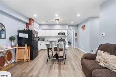 87 E 17th St, Paterson, NJ 07524 - Photo 7