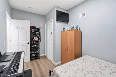 87 E 17th St, Paterson, NJ 07524 - Photo 13