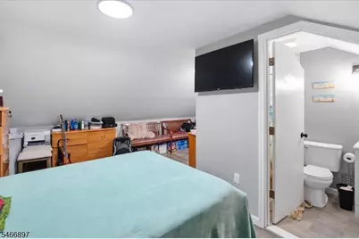 87 E 17th St, Paterson, NJ 07524 - Photo 23