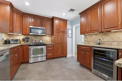 1 Arlington Dr, Denville, NJ 07834 - Photo 15