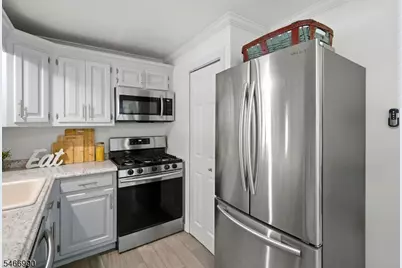 686 Broad Street, Bloomfield, NJ 07003 - Photo 13