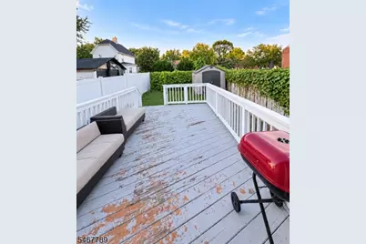 521 E 2nd St, Bound Brook, NJ 08805 - Photo 13