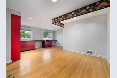 667 Brentwood Dr, South Orange, NJ 07079 - Photo 7