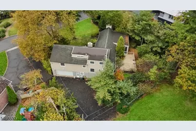 667 Brentwood Dr, South Orange, NJ 07079 - Photo 29