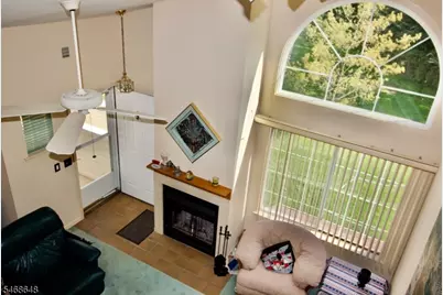 10 Quincy Ct, Bedminster Township, NJ 07921 - Photo 7