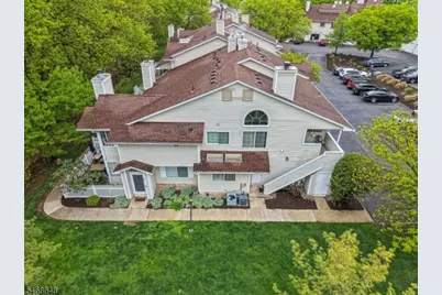 10 Quincy Ct, Bedminster Township, NJ 07921 - Photo 5