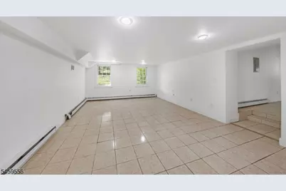 223 Pleasant Run Rd, Readington, NJ 08853 - Photo 19