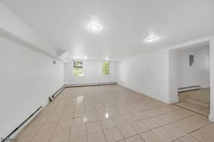 223 Pleasant Run Rd, Readington, NJ 08853 - Photo 19