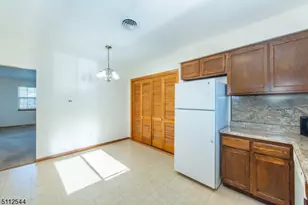358 Union Blvd, Totowa, NJ 07512 - Photo 15