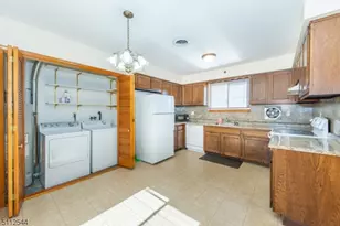 358 Union Blvd, Totowa, NJ 07512 - Photo 1