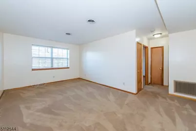358 Union Blvd #2, Totowa, NJ 07512 - Photo 9