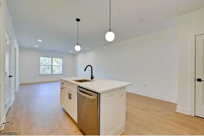 20 Encampment Ct 111, Montville Township, NJ 07082 - Photo 11