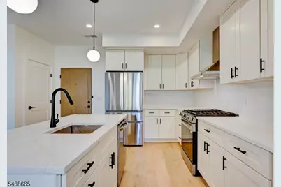 20 Encampment Ct 111, Montville Township, NJ 07082 - Photo 7