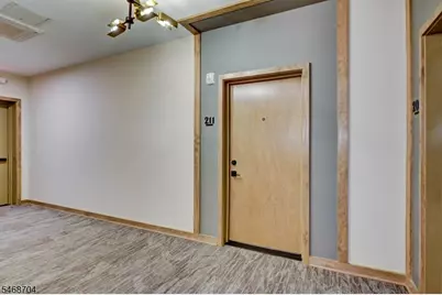 20 Encampment Ct 211, Montville Township, NJ 07082 - Photo 3