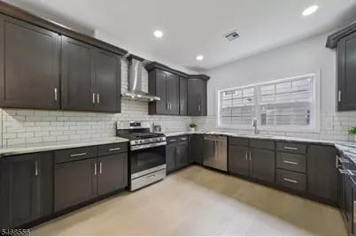 250 Milltown Rd, Springfield, NJ 07081 - Photo 9