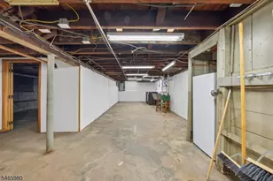 15 Patton Pl, Montclair, NJ 07043 - Photo 27