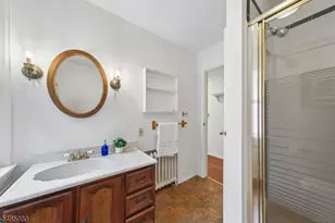 15 Patton Pl, Montclair, NJ 07043 - Photo 23