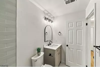 26 Rutgers Dr, Newark, NJ 07103 - Photo 35