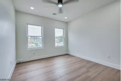 18 Regent St, North Plainfield, NJ 07060 - Photo 15