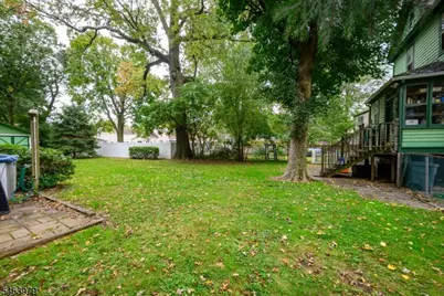343 West 1st Avenue, Roselle, NJ 07203 - Photo 29