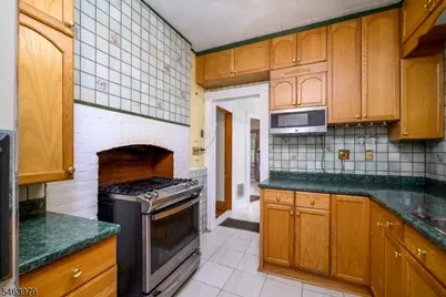 343 West 1st Avenue, Roselle, NJ 07203 - Photo 13