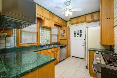 343 West 1st Avenue, Roselle, NJ 07203 - Photo 11