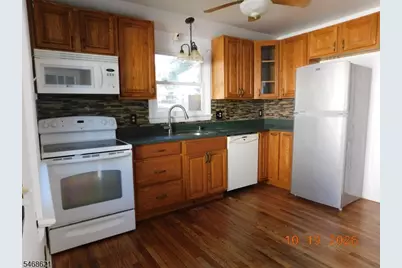 288 Warren St, Phillipsburg, NJ 08865 - Photo 7