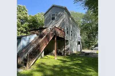 42 Riverlawn Dr, Wayne, NJ 07470 - Photo 3
