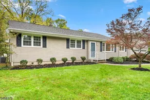 9 Fieldhedge Dr, Hillsborough Township, NJ 08844 - Photo 1