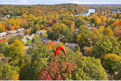 24 Mead Rd, Hopatcong, NJ 07843 - Photo 29