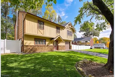 24 Mead Rd, Hopatcong, NJ 07843 - Photo 3