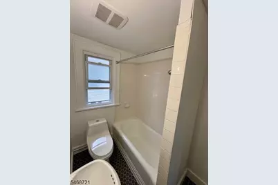 51 Park Ave #3, Passaic, NJ 07055 - Photo 9