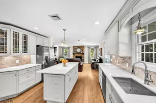 6 Cooper Ave, Roseland, NJ 07068 - Photo 7