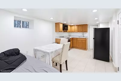 617 S 20th St, Newark, NJ 07103 - Photo 13