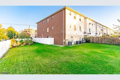 401-403 S 19th St, Newark, NJ 07103 - Photo 5