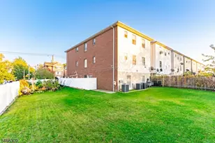 401-403 S 19th St, Newark, NJ 07103 - Photo 5