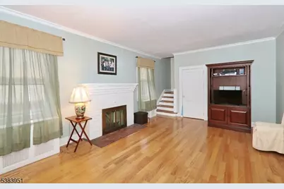 728 30Wyoming Ave, Elizabeth, NJ 07208 - Photo 5