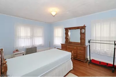 728 30Wyoming Ave, Elizabeth, NJ 07208 - Photo 17