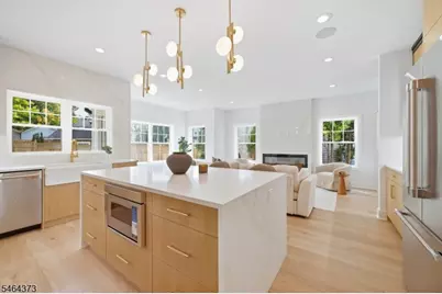 445 Birch Pl, Westfield, NJ 07090 - Photo 9