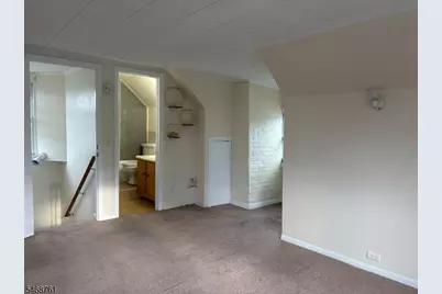 301 Penfield Pl, Dunellen, NJ 08812 - Photo 19