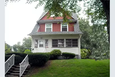 301 Penfield Pl, Dunellen, NJ 08812 - Photo 3