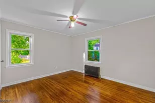 6 Armstrong St, South Bound Brook Boro, NJ 08880 - Photo 9