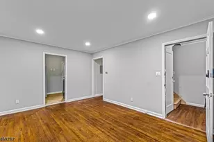 6 Armstrong St, South Bound Brook Boro, NJ 08880 - Photo 3