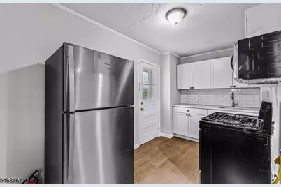 6 Armstrong St, Apt 1, South Bound Brook Boro, NJ 08880 - Photo 5
